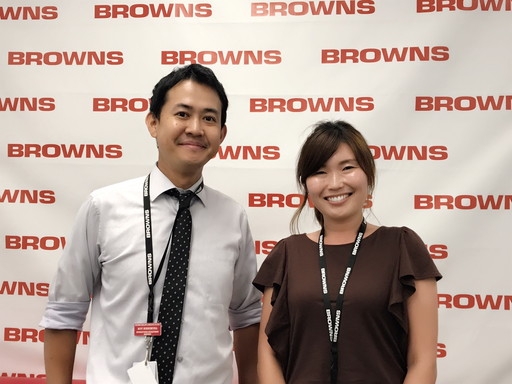 ブリスベン留学 ブラウンズ 日本人スタッフ Sachi MS & Roy MR