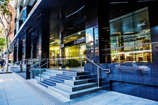 オーストラリア留学 ブリスベン Browns 外観 名古屋・岐阜・大垣 留学エージェント