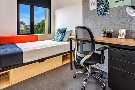 オーストラリア メルボルン Discover English 学生寮 名古屋駅前