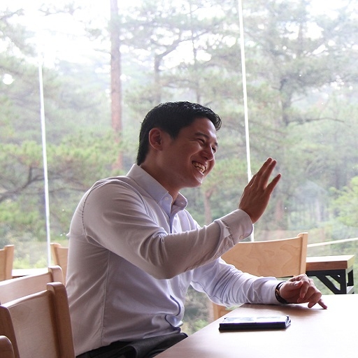 フィリピン留学 バギオ PINES パインス OISHI Mr 512×512 名古屋・岐阜・大垣