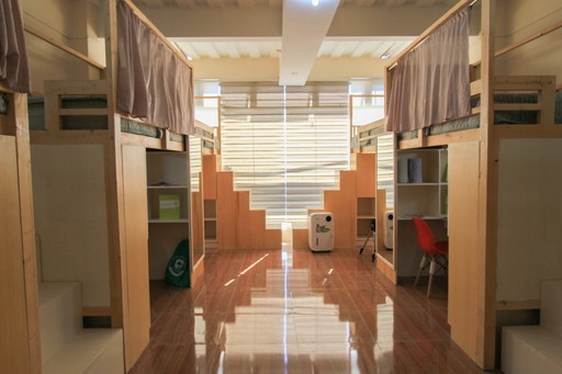 フィリピン留学 バギオ PINES パインス 4人部屋 1 名古屋・岐阜・大垣