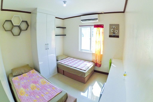 フィリピン クラーク BIGTREE 寮部屋(2人部屋)