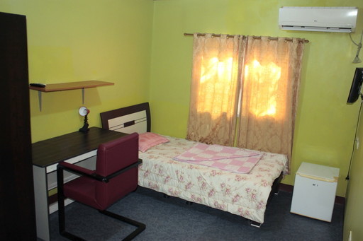 フィリピン留学 クラーク 一人部屋 1 名古屋 岐阜 留学エージェント