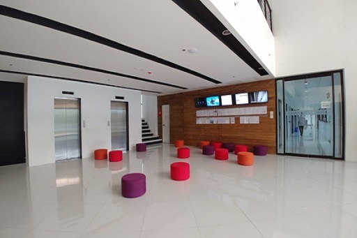 フィリピン セブ島留学 EV Academy ロビー 1 名古屋 岐阜 三重 留学エージェント