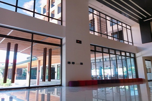 フィリピン セブ島留学 EV Academy ロビー 2 名古屋 岐阜 三重 留学エージェント