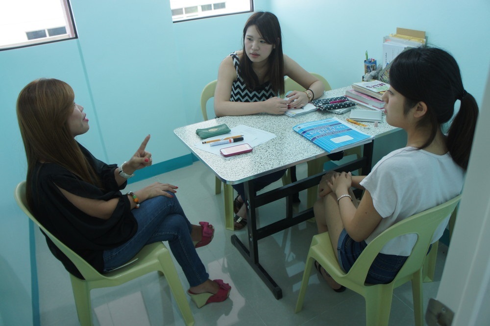 フィリピン セブ島留学 CELLA Premium Campus グループクラス 1 名古屋 岐阜 留学エージェント