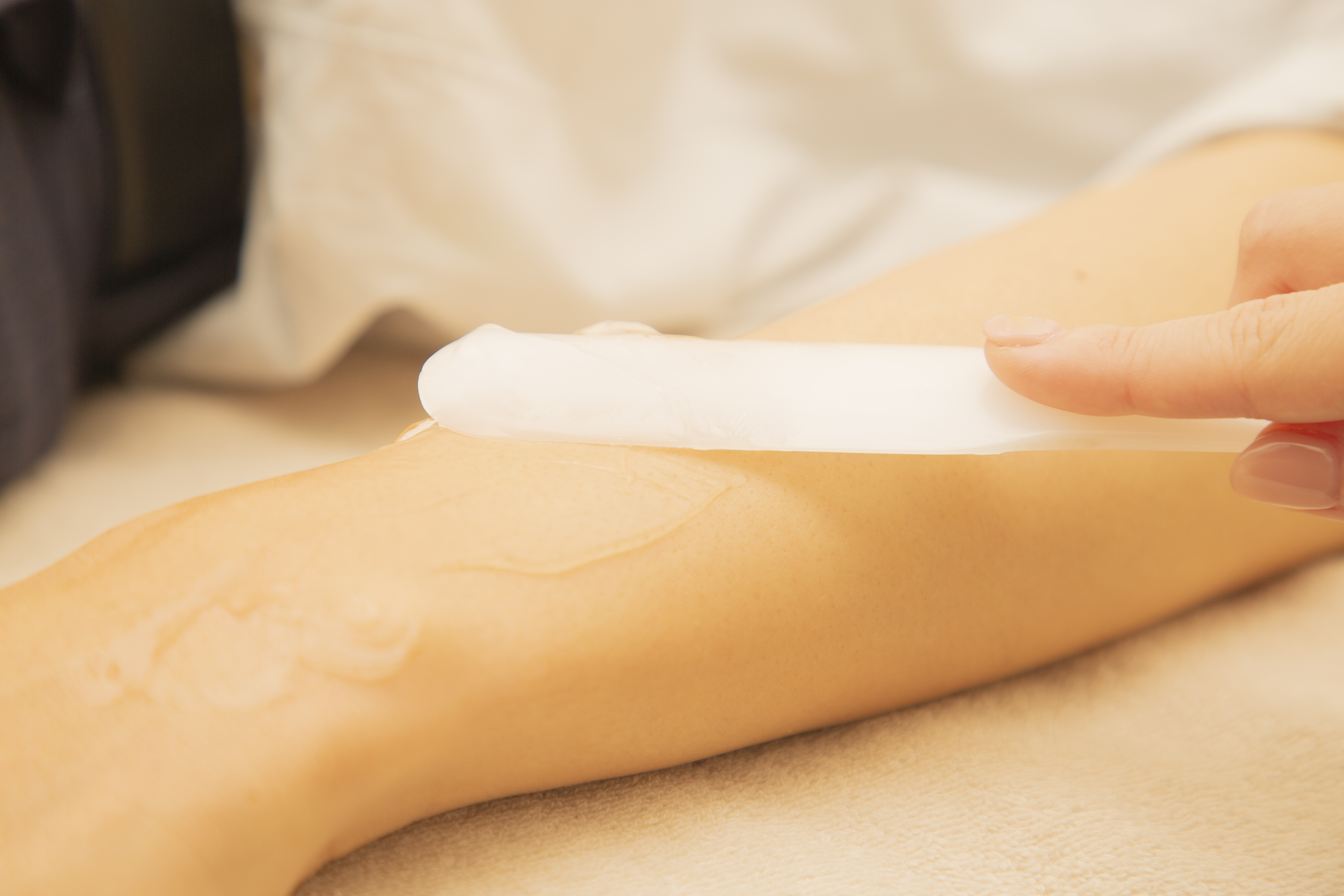 BA3F3211-047B-4FD2-BFF4-BD320E9CE455