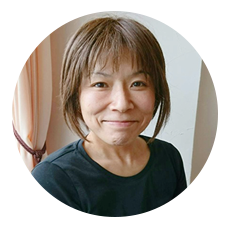 愛知県豊川市のタイ古式ストレッチ・整体は施術堂TAKO。白井直子