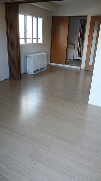 紫フローリング(ナオスフローリング)の施工事例