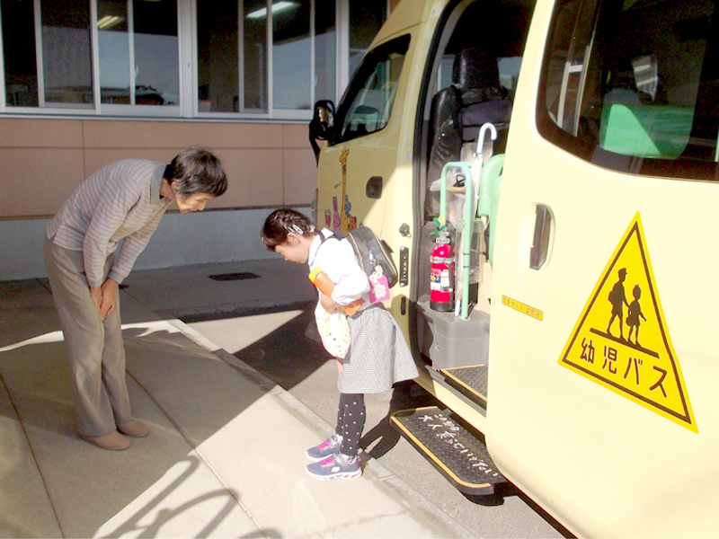 園の一日のながれ・朝の挨拶