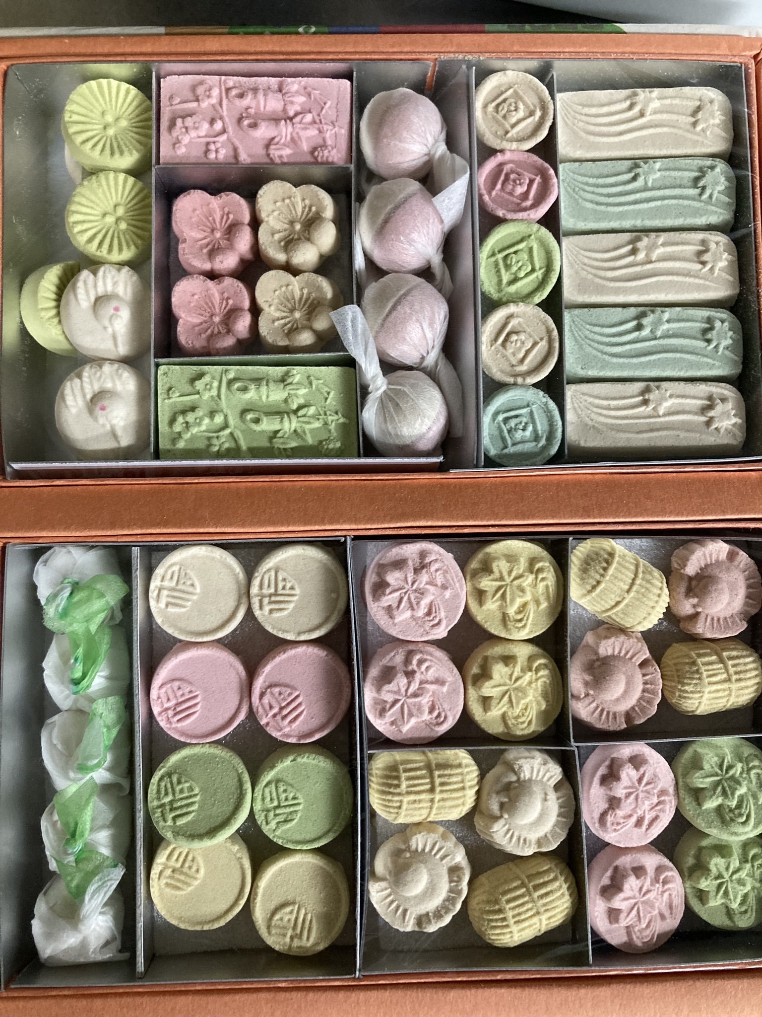 6FA5055D-1656-45DA-BE1B-E34B83632816