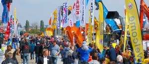 recyclingaktiv-tiefbaulive-freigelaende-besucher_21_9_1410x605_コピー