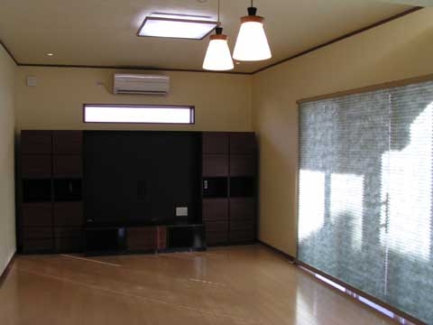 インナーガレージのある家 06