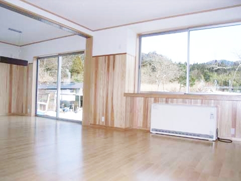 木のぬくもりを感じる家09