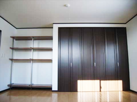 木のぬくもりを感じる家10