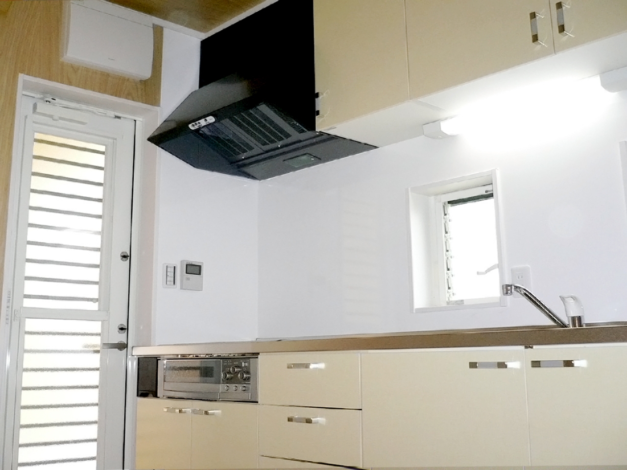 コンパクト・ハウス