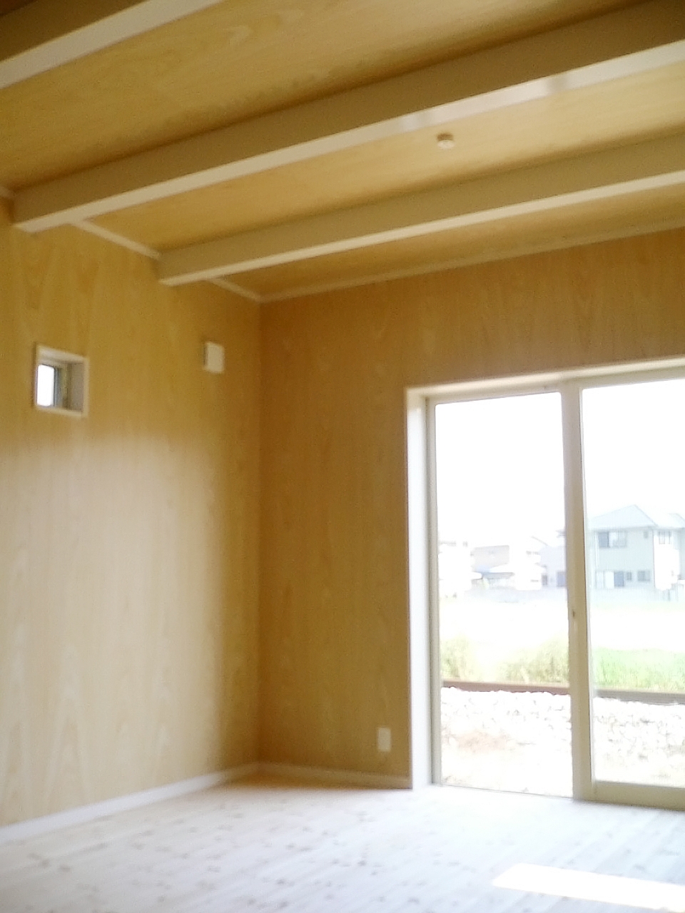 コンパクト・ハウス