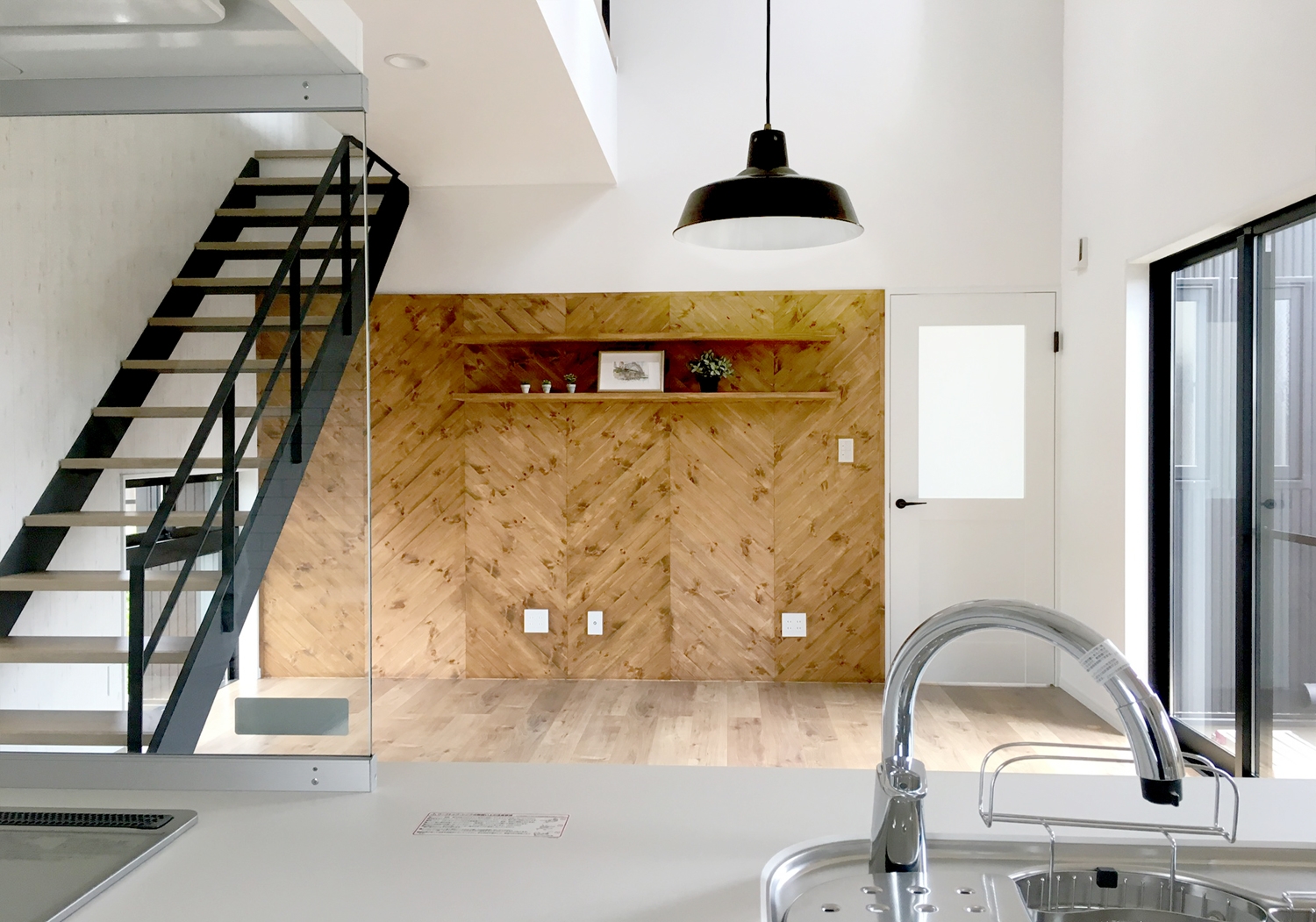 30.サーファーの家