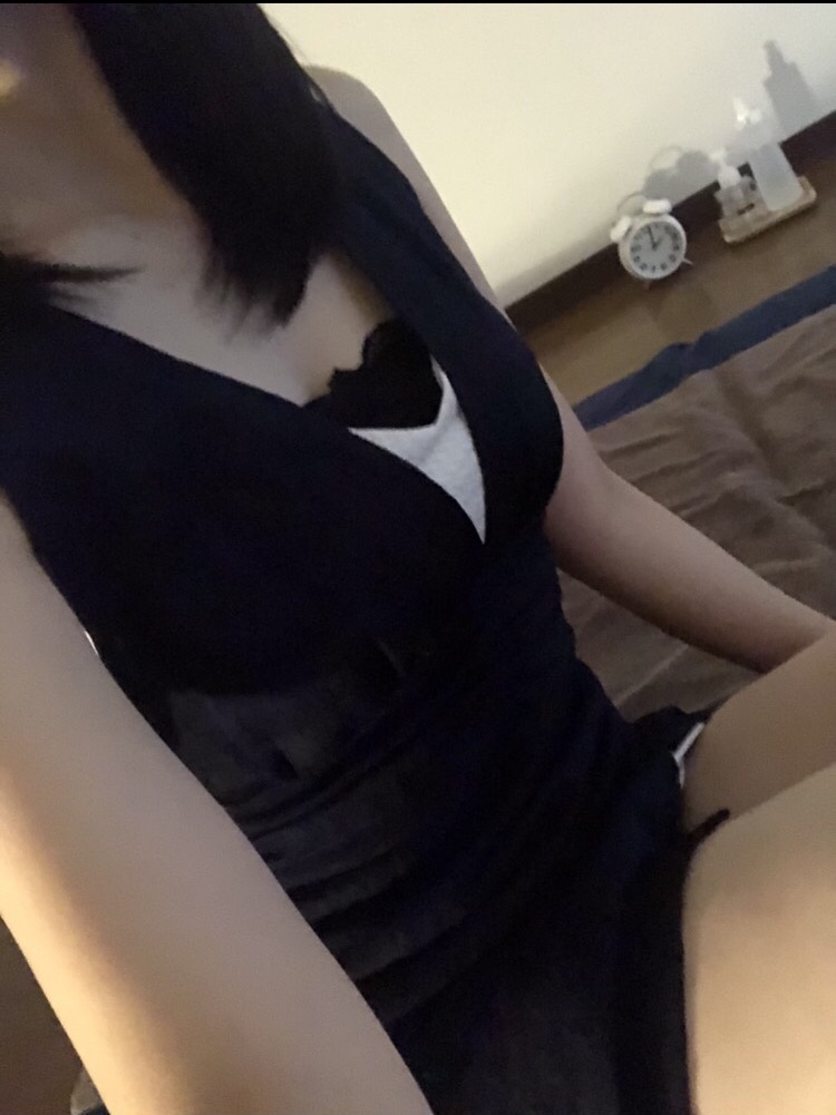 DBA1C36B-9EFB-4112-8D52-55ECDA08800D