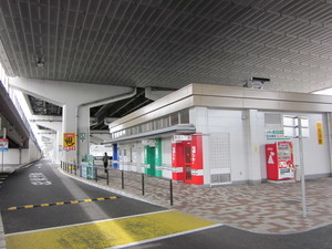 近畿自動車道 八尾パーキングエリア