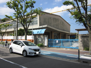 堺市北区 新金岡東小学校