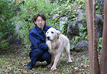 成犬
