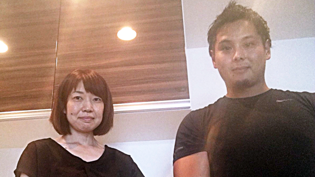 S__20750345_お客様との写真s