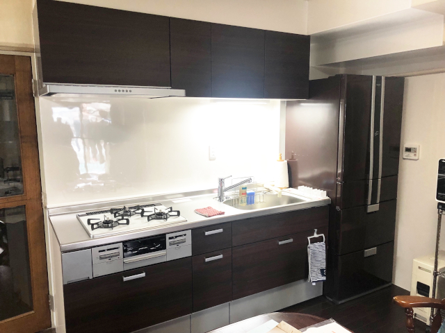 D74DC43B-7A3B-4245-87F4-A9B670074FD5s