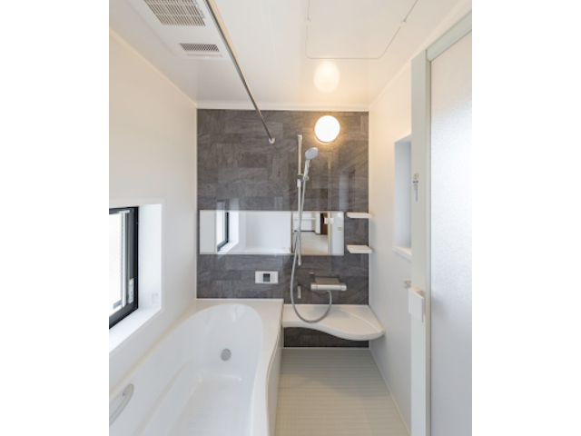 048-EXS20180422_minis