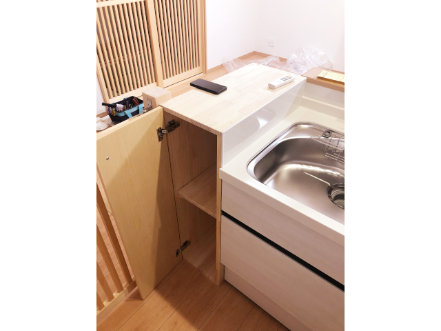 5A291E64-3653-41C5-8FBA-73DA56D43DACs