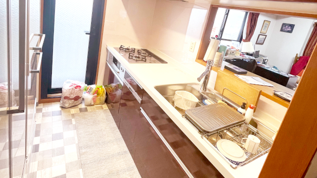 7B4FD909-380A-4417-BF05-D9F18C328A9Dss