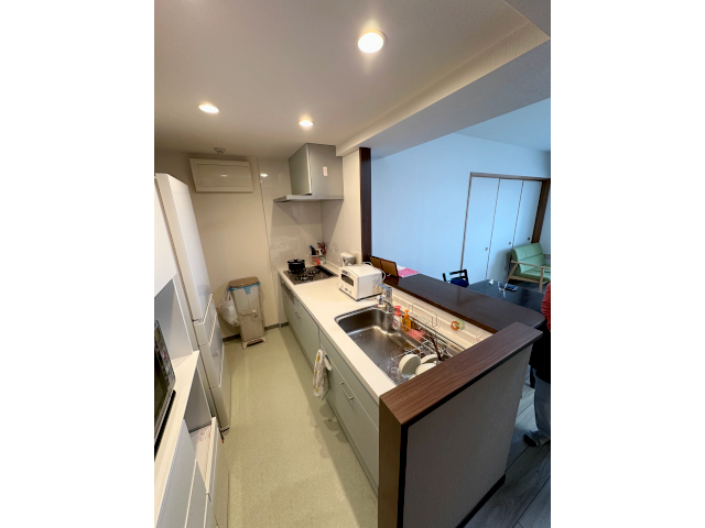 78B97314-CEAE-4E9A-AB58-D606F57B479Bs