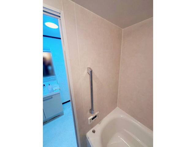 EB0FC83E-4AC3-4914-AAB2-2F1708BF6272s