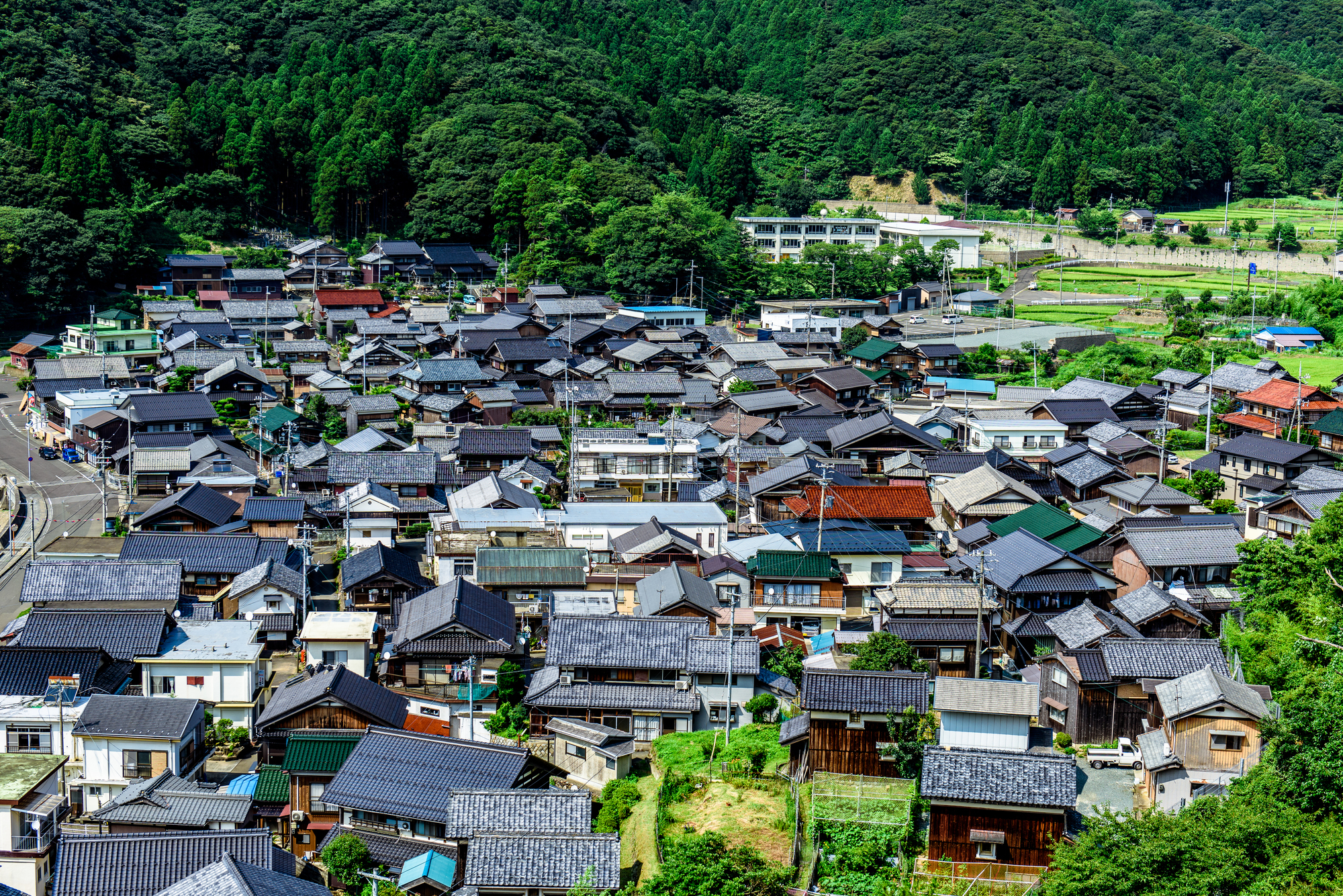 pixta_32865617_M