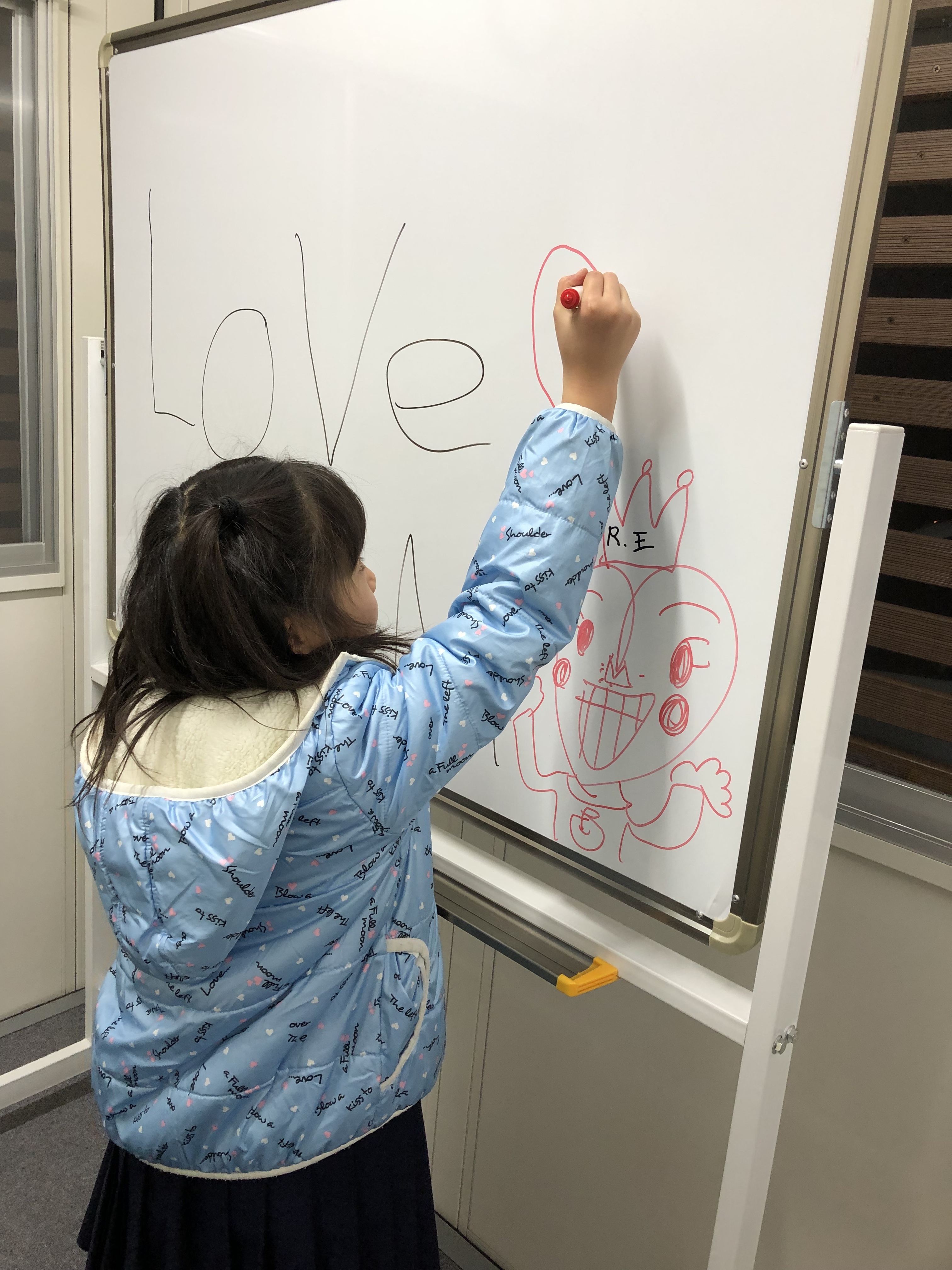 50F48C6B-00B3-4E6F-8C1E-F14935AF9A15