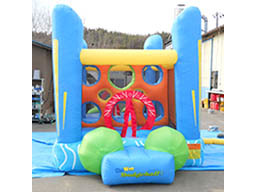 屋内エア遊具ドッジハウス(大)