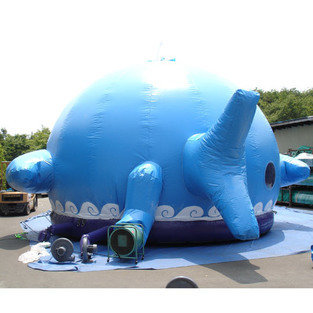 ふわふわくじら