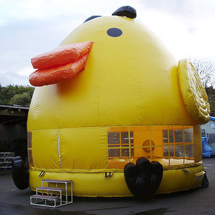 エア遊具ドーム ヒヨコぴよたま