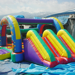 屋内ふわふわ滑り台 メルヘンスライダー