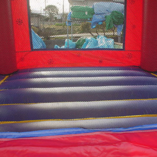 エアトランポリンスターハウス