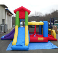 屋内エア遊具スライダーベアーズハウススライダー