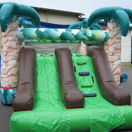 ふわふわすべり台サバンナ