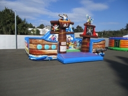 エア遊具リトルパイレーツランド