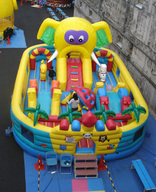 ふわふわ遊具トロピカルアイランド大