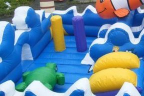 ふわふわくまのみランド