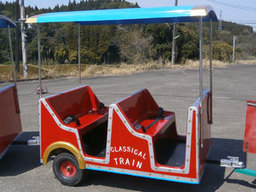 イベント乗り物クラシカル赤