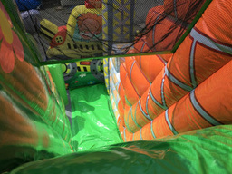 エアスライダー働く車