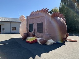 エアトランポリン ハリネズミ