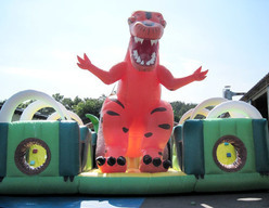 エア遊具ジュラシックスライダー大