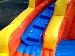 ふわふわすべり台ウォーターコンボ2